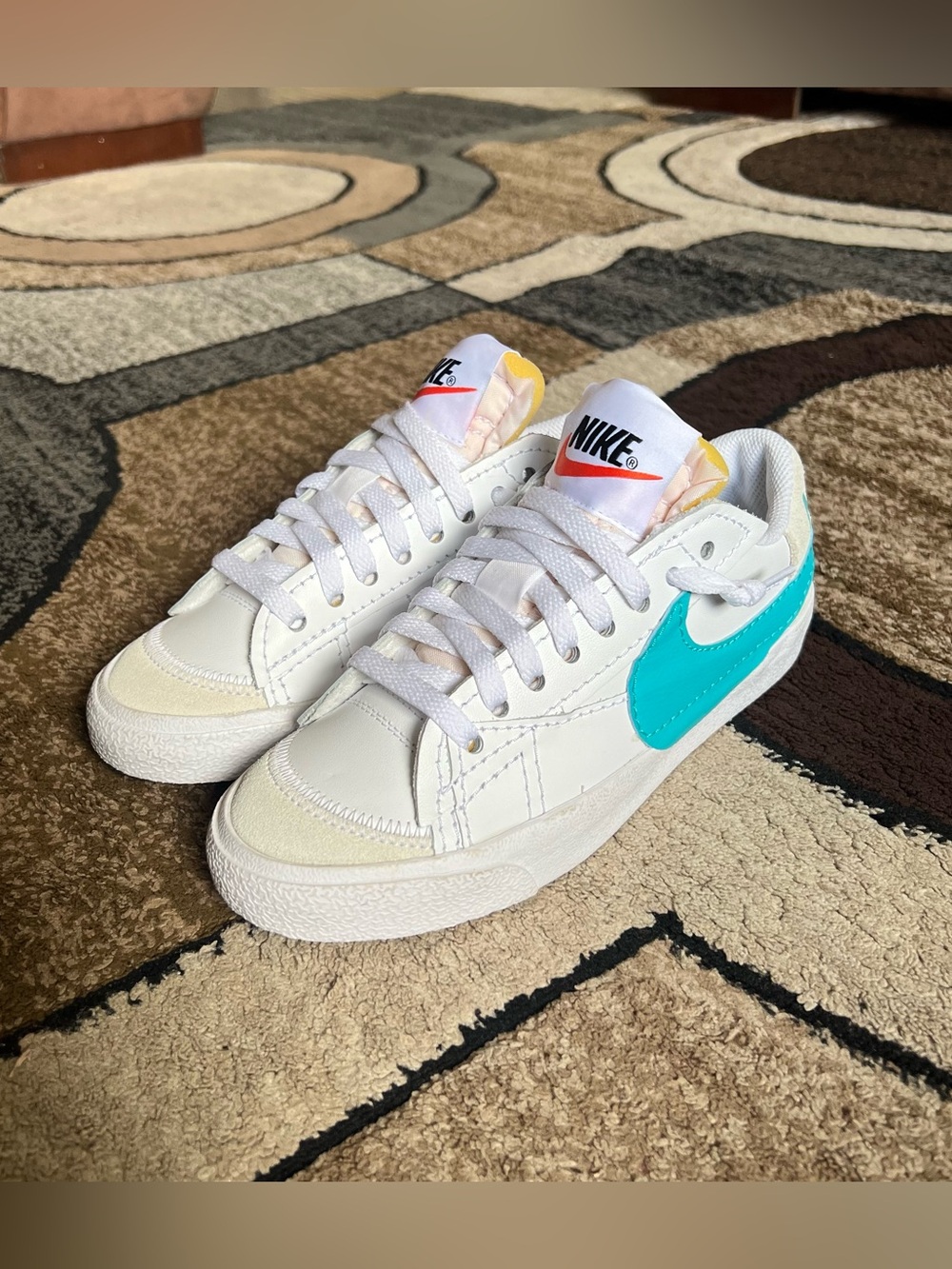 Women’s Nike Blazer Low '77 Jumbo Size 7
